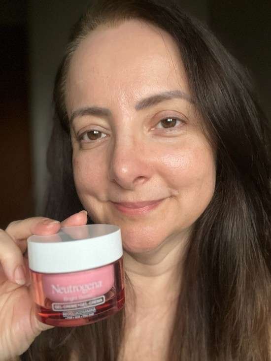 Neutrogena Bright Boost resenha
